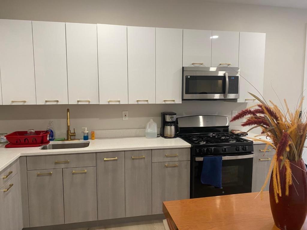 Stylish 8mins To Airport Newark