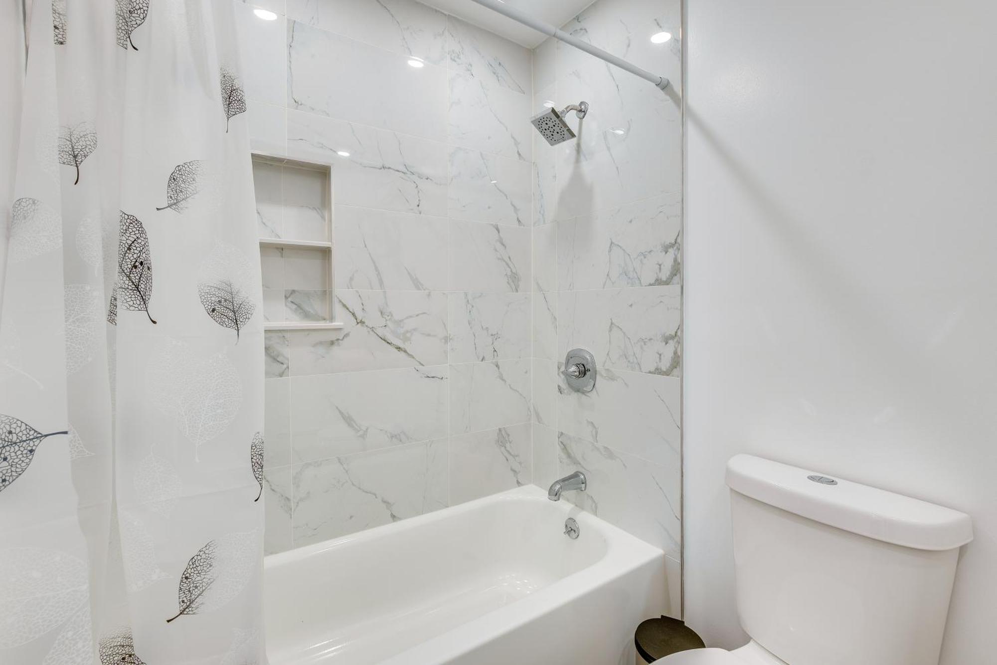 Apartment Convenient About 15 Mi To Manhattan! *