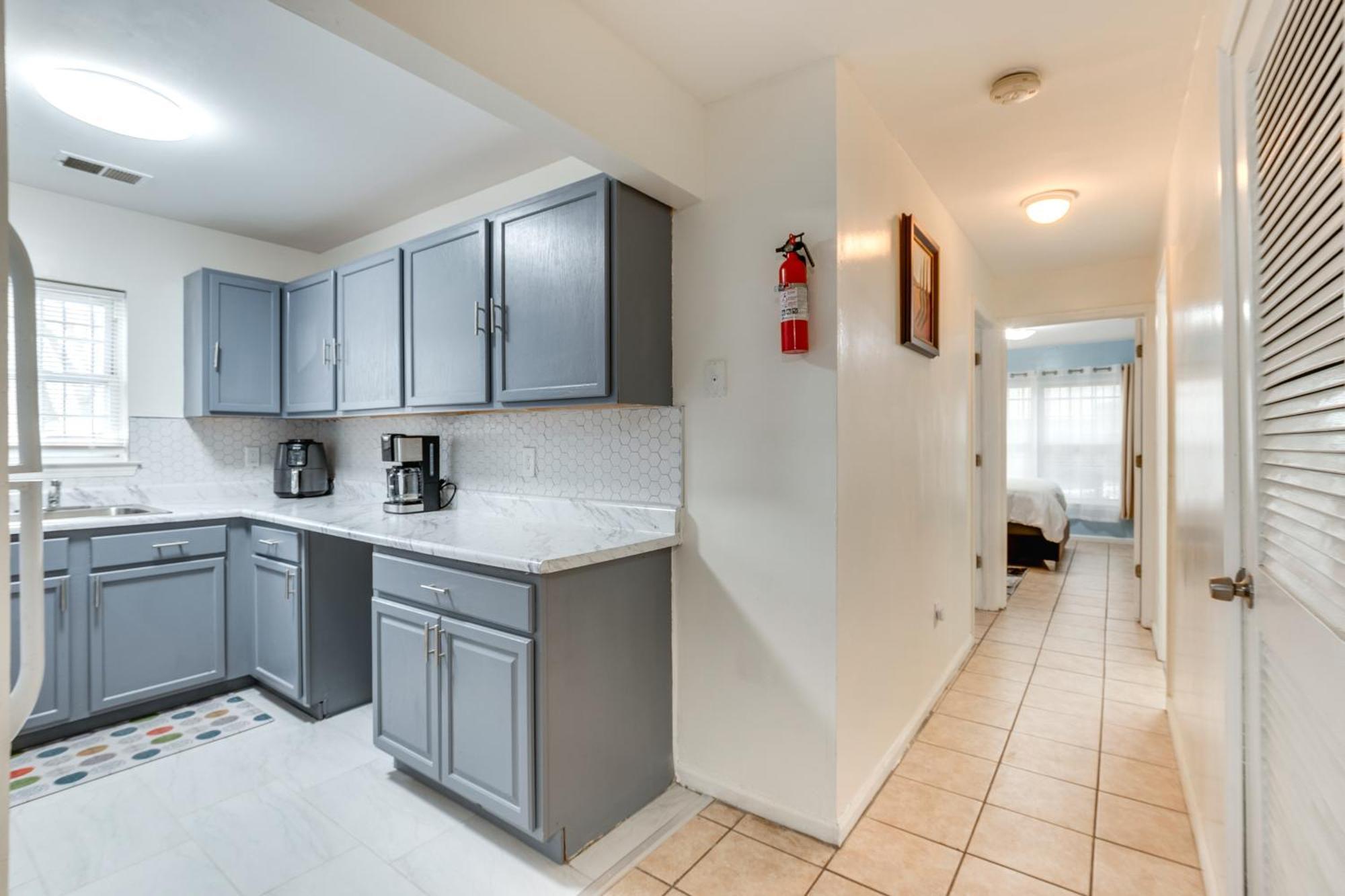 Holiday home Cozy Getaway About 15 Mi To Manhattan! Newark