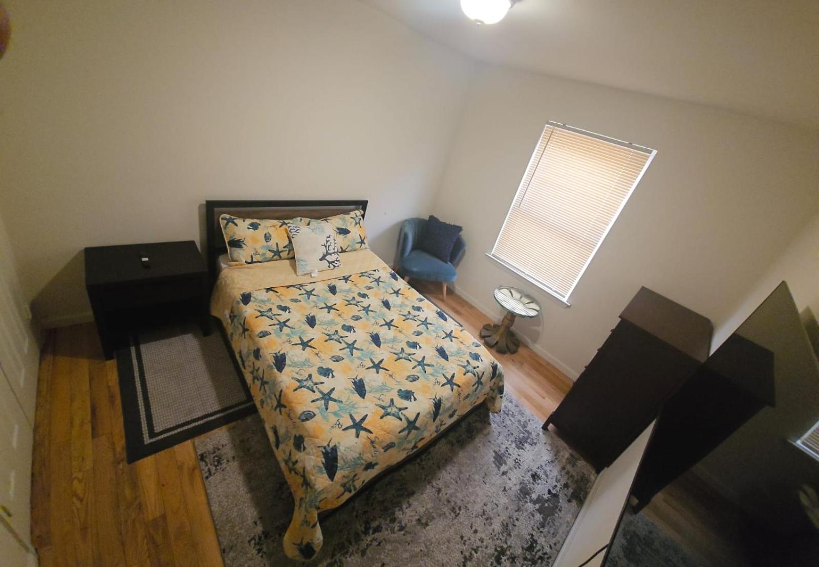 Travelers' Delight In City Newark