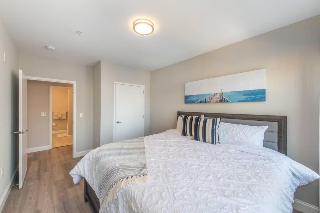 Luxury 2 Bedroom Near Nyc W/ Rooftop Lounge