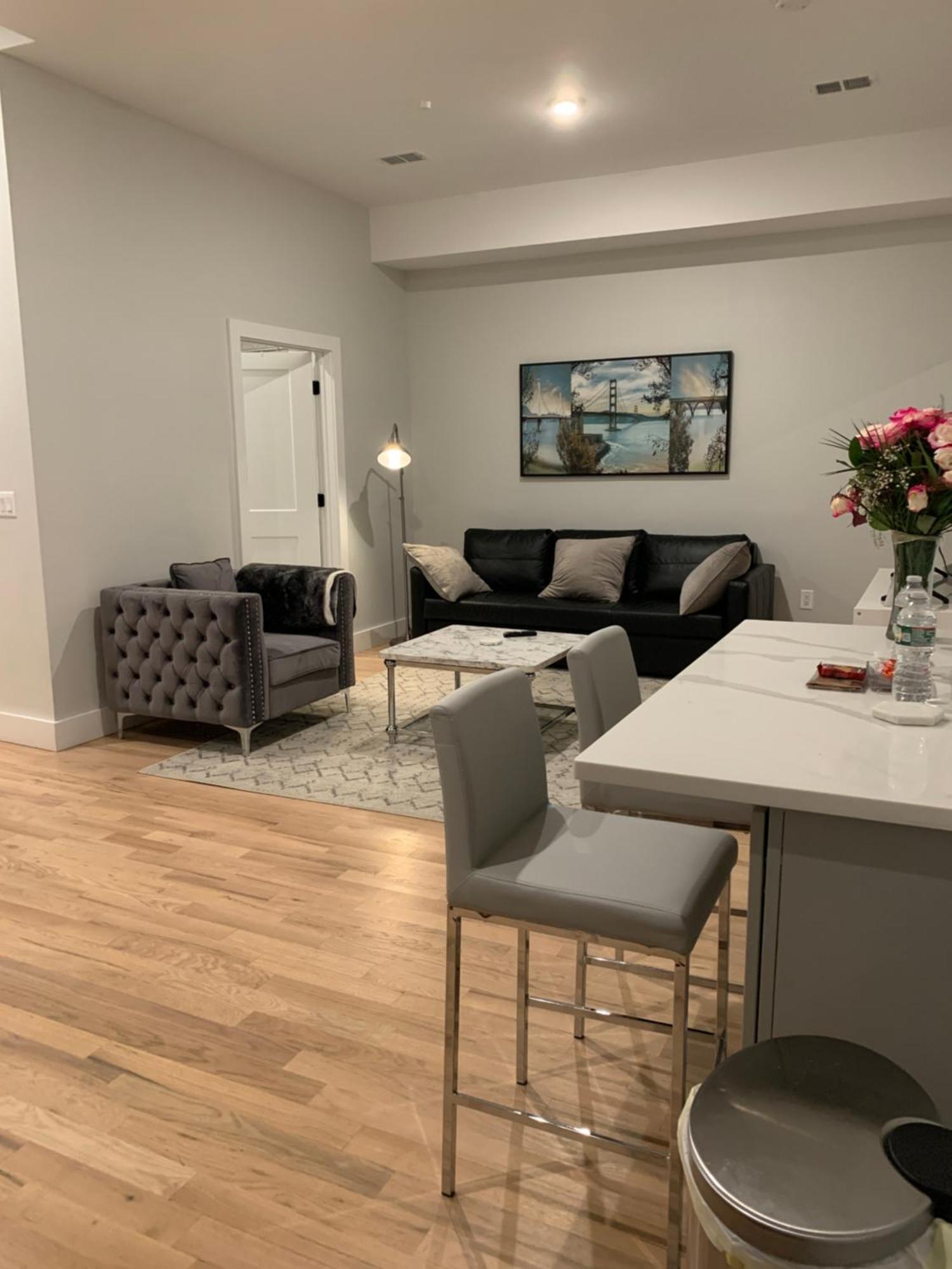 Apartment Spacious For Groups 8mi From Nyc *