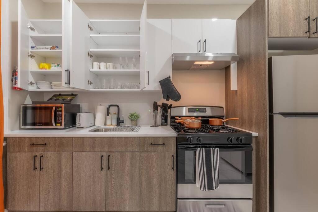 40 Off 3days, 9 Min To Ewr, 2 Queen Beds, Sleeps 6 Apartment Newark