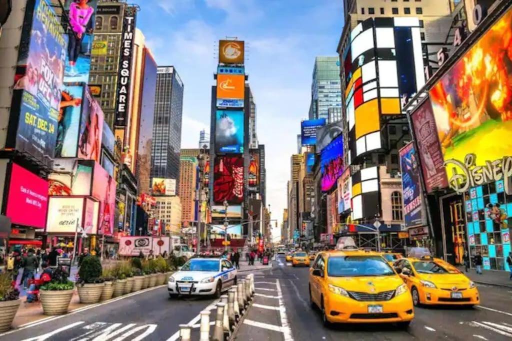 40 Off 3days, 9 Min To Ewr, 2 Queen Beds, Sleeps 6 Apartment *