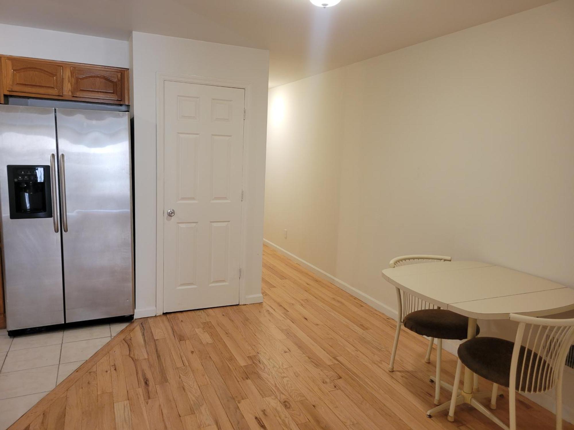 Travelers' Delight In City Apartment *