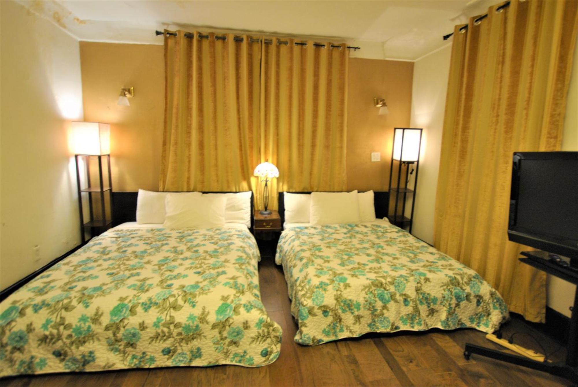 Homestay Ewr Airport Multilevel With 2-3 Beds Newark