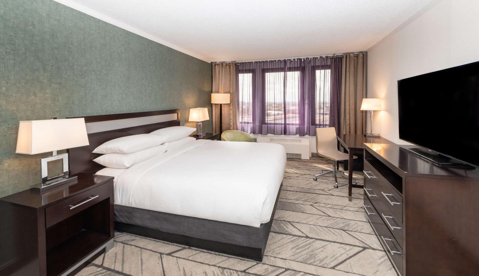 Doubletree By Hilton Penn Station, Nj Newark