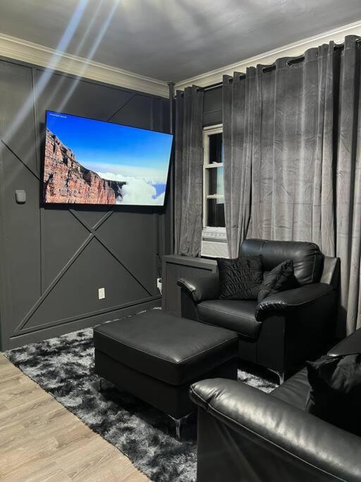 Apartment Vintage Luxury 2 Bedroom Newark