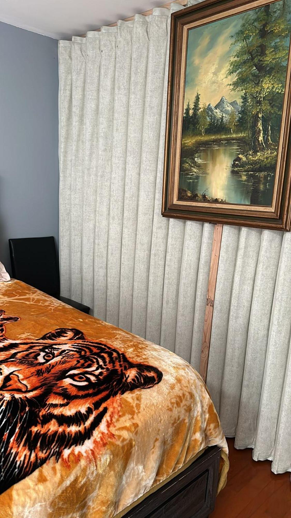 G Divine And Resort, 6 Mins To Airport, 4mins To Penn Station. Homestay Newark
