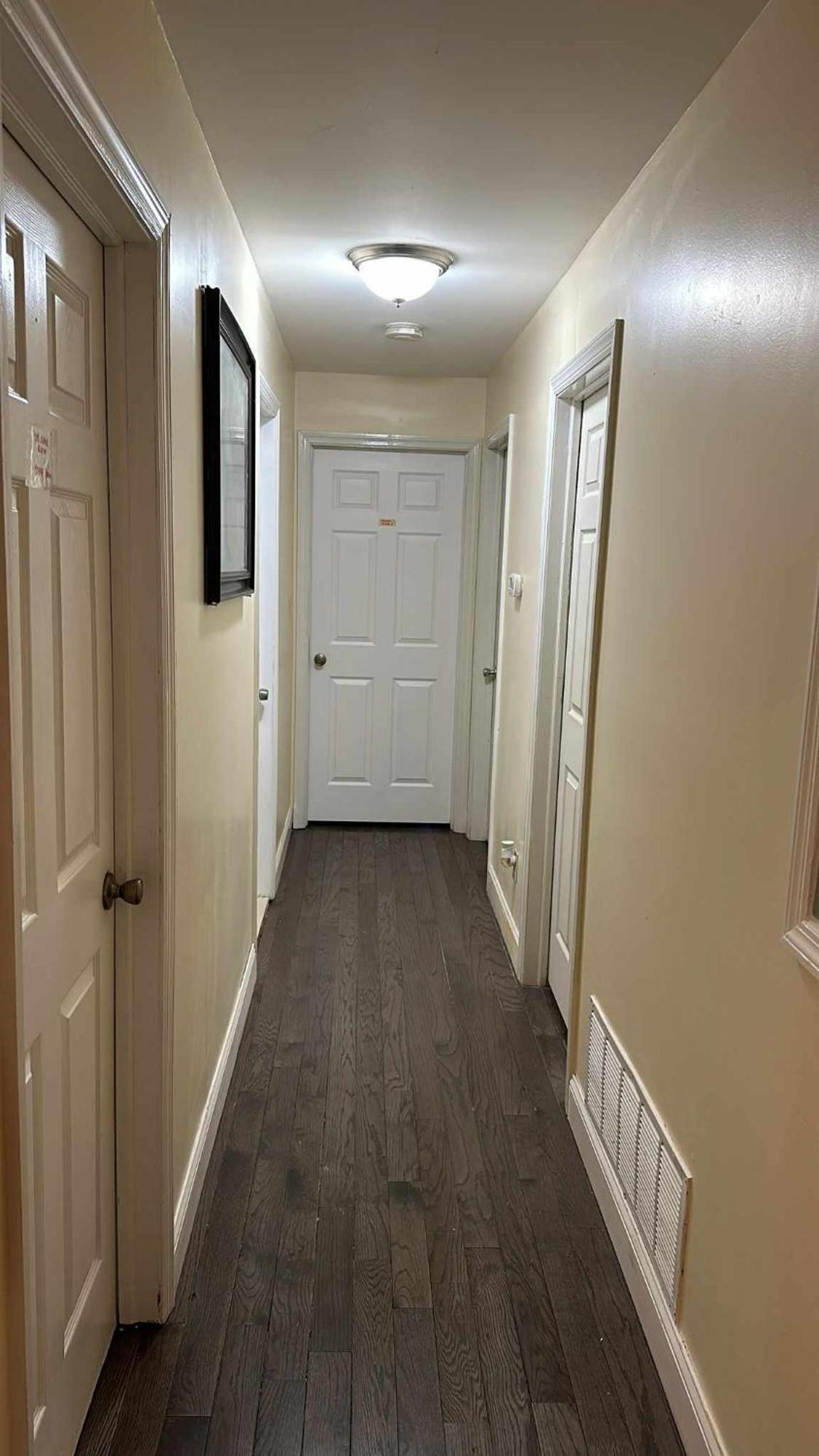 Hospedagem domiciliar J Divine And 5mins To Ewr Airport And 4mins To Penn Station Newark, New York *
