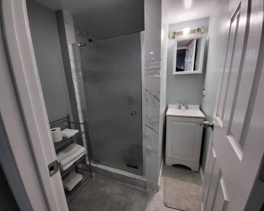 Homely 3 Bedroom Unit Apartment