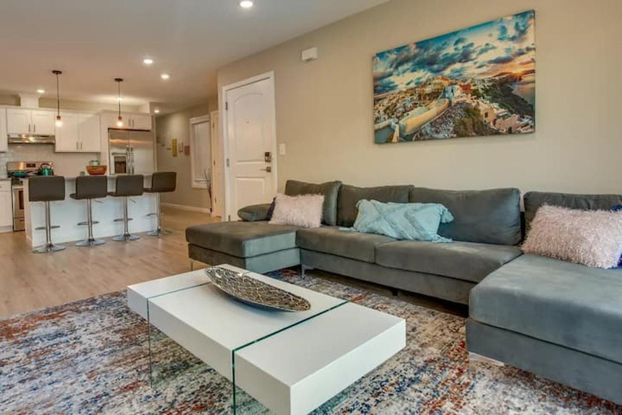 Modern Getaway Near Downtown & Nyc *