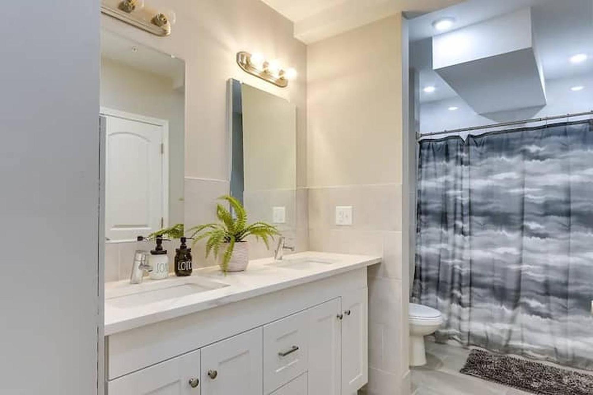 Modern Getaway Near Downtown & Nyc Newark