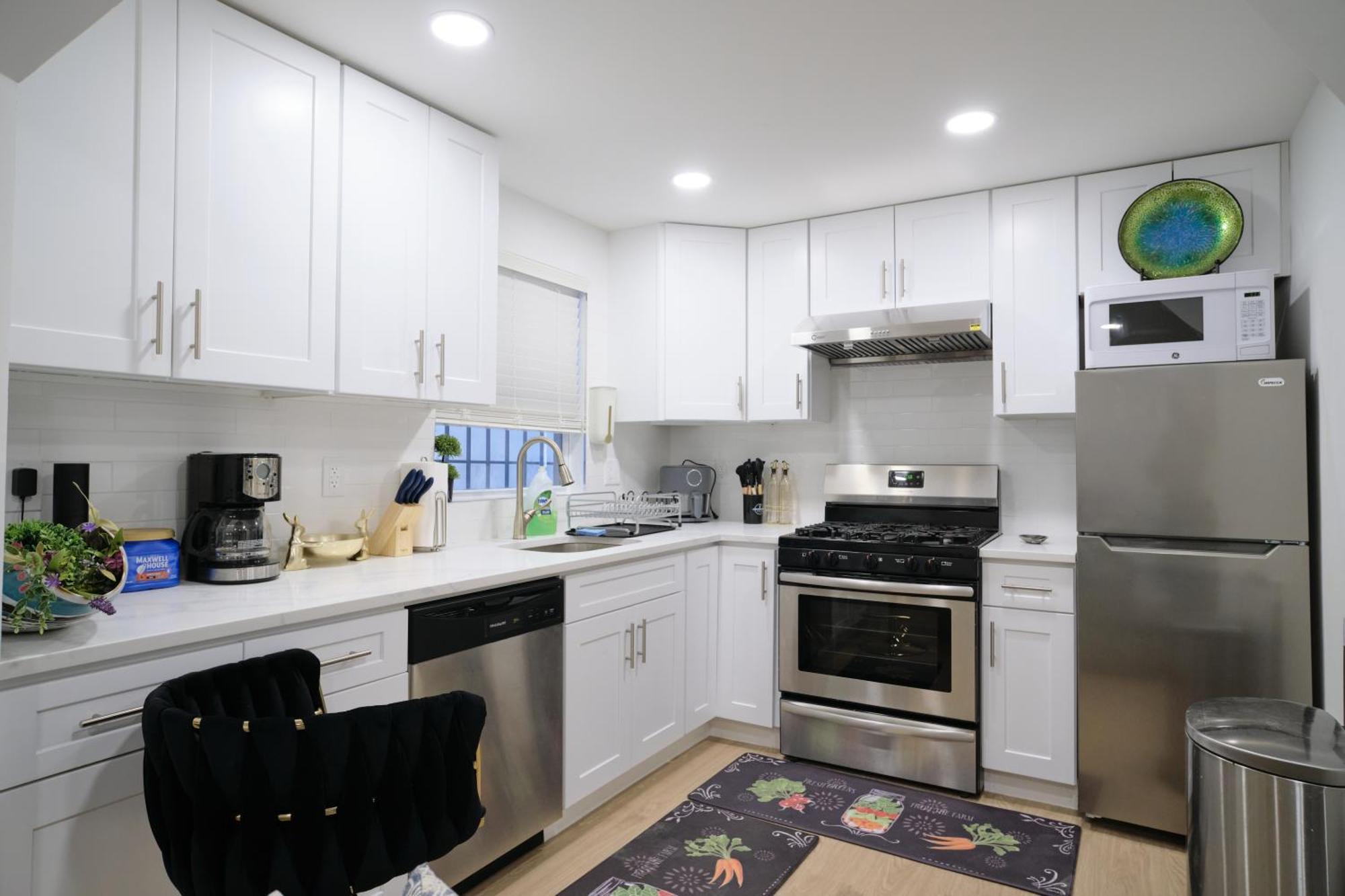 Exquisite 3 Bedrooms Newark