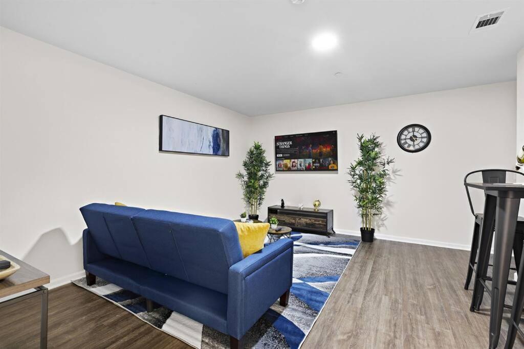 Apartment Sweet - Near Nwk & Nyc W/free Parking
