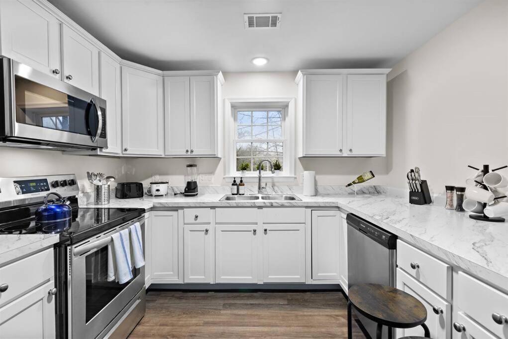 Apartment Sweet - Near Nwk & Nyc W/free Parking Newark