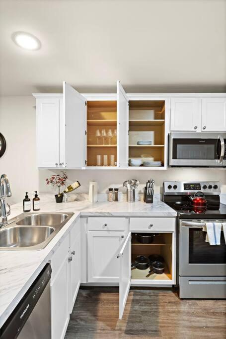 Apartment Family & Traveler Haven - Nyc & Nwk W/free Parking Newark