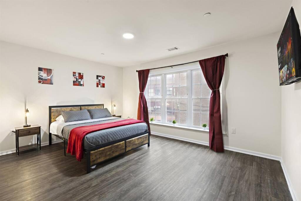 Family & Traveler Haven - Nyc & Nwk W/free Parking Apartment *
