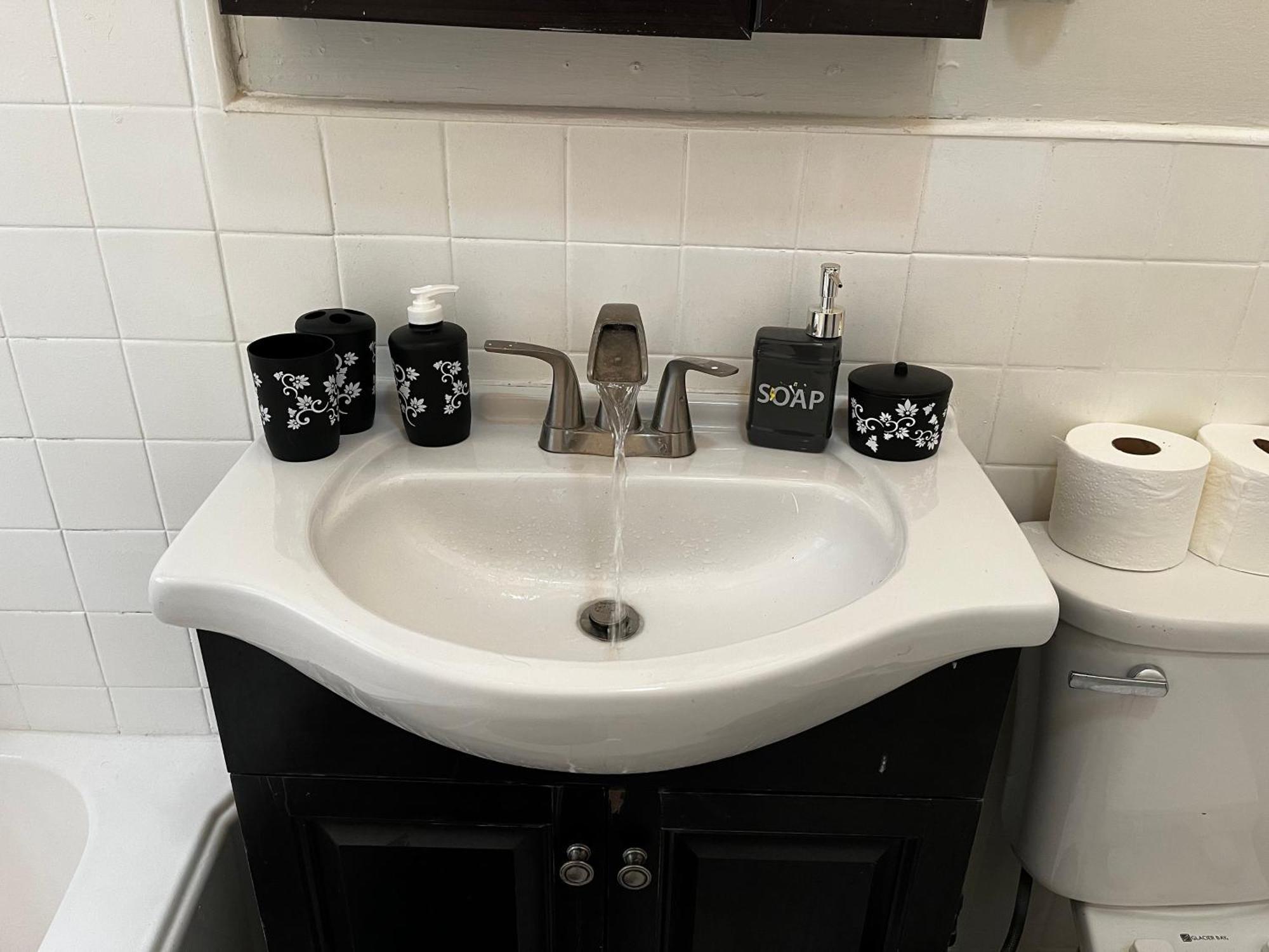 Private Cozy Newark