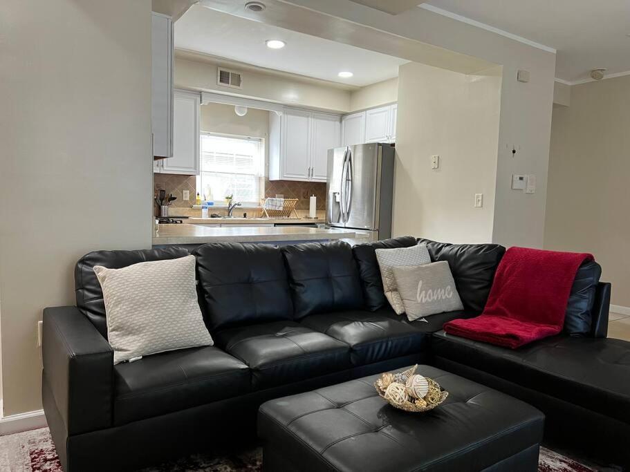 2bedroom Close To Nyc/ Ewr Apartment Newark