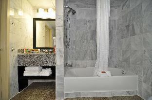 Western Airport West Hotel 3*
