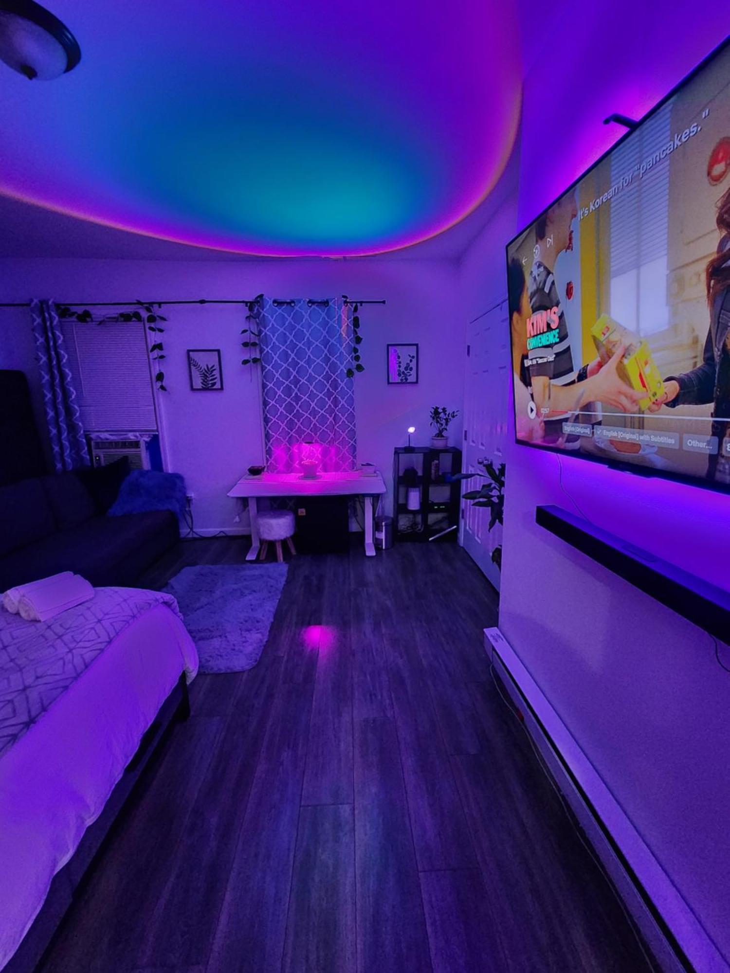 Homestay Serene Oasis With Private Bathroom *