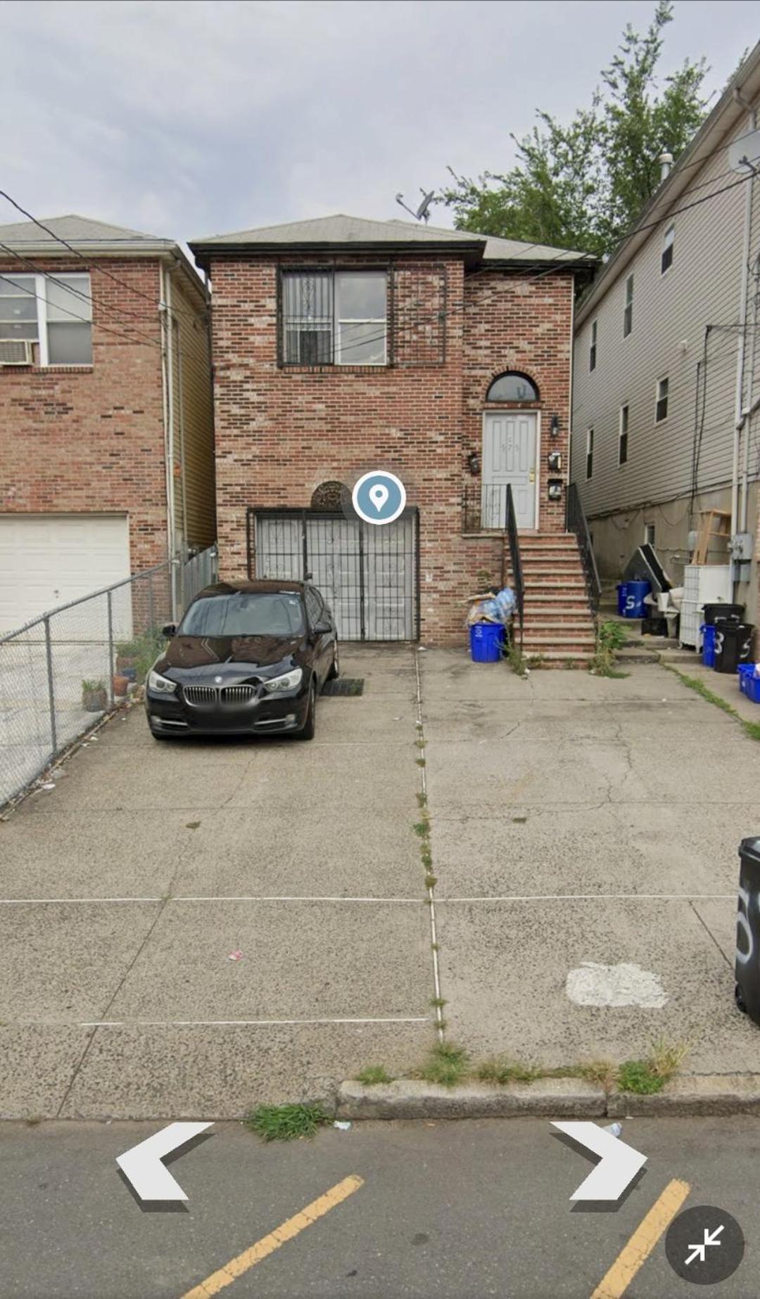 Bergin Apartment