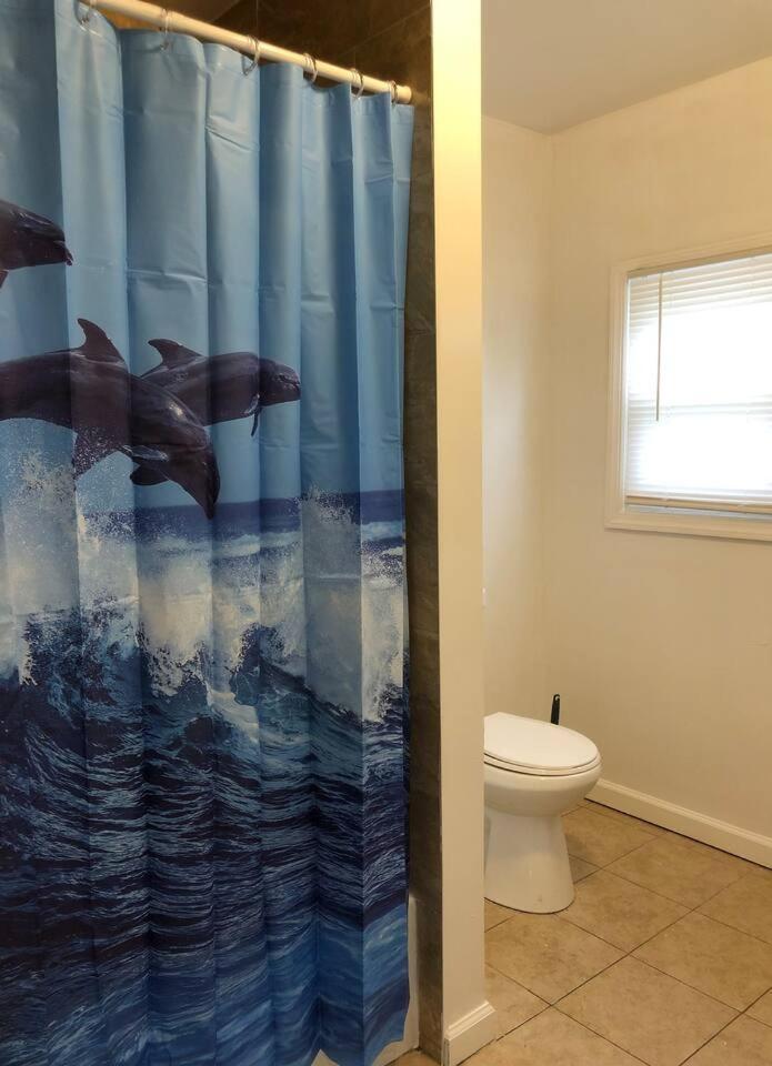 Apartment Private With 3 Bedrooms And 1 Bathroom Near International Airport Ewr And New York Newark