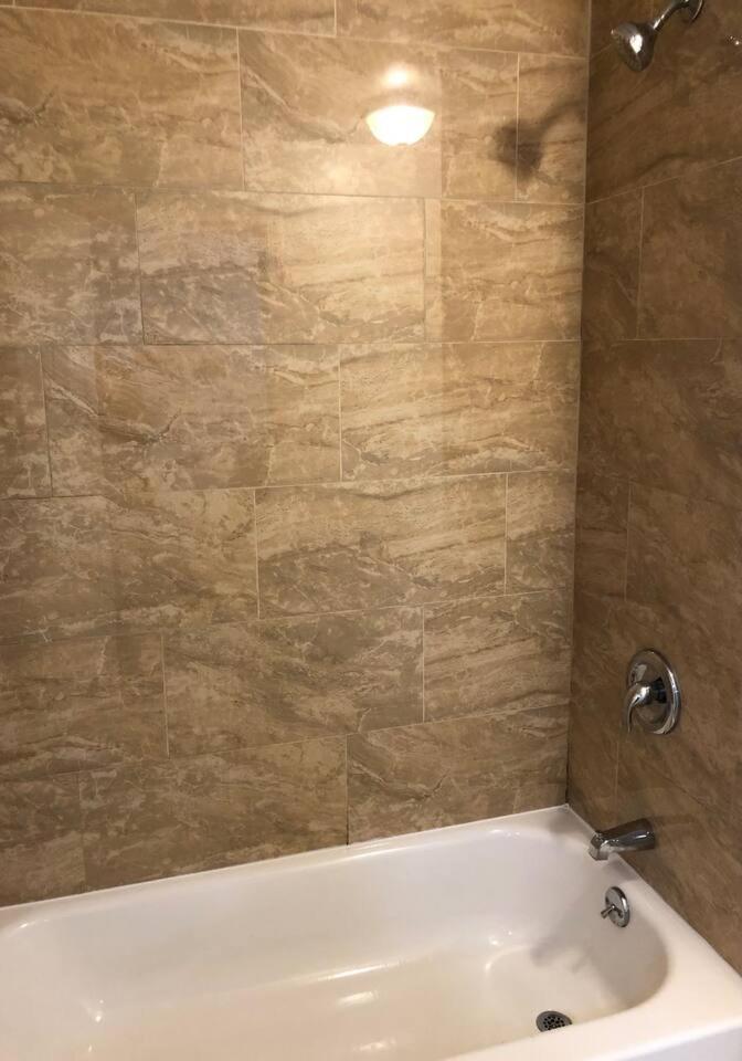 Private With 3 Bedrooms And 1 Bathroom Near International Airport Ewr And New York Newark