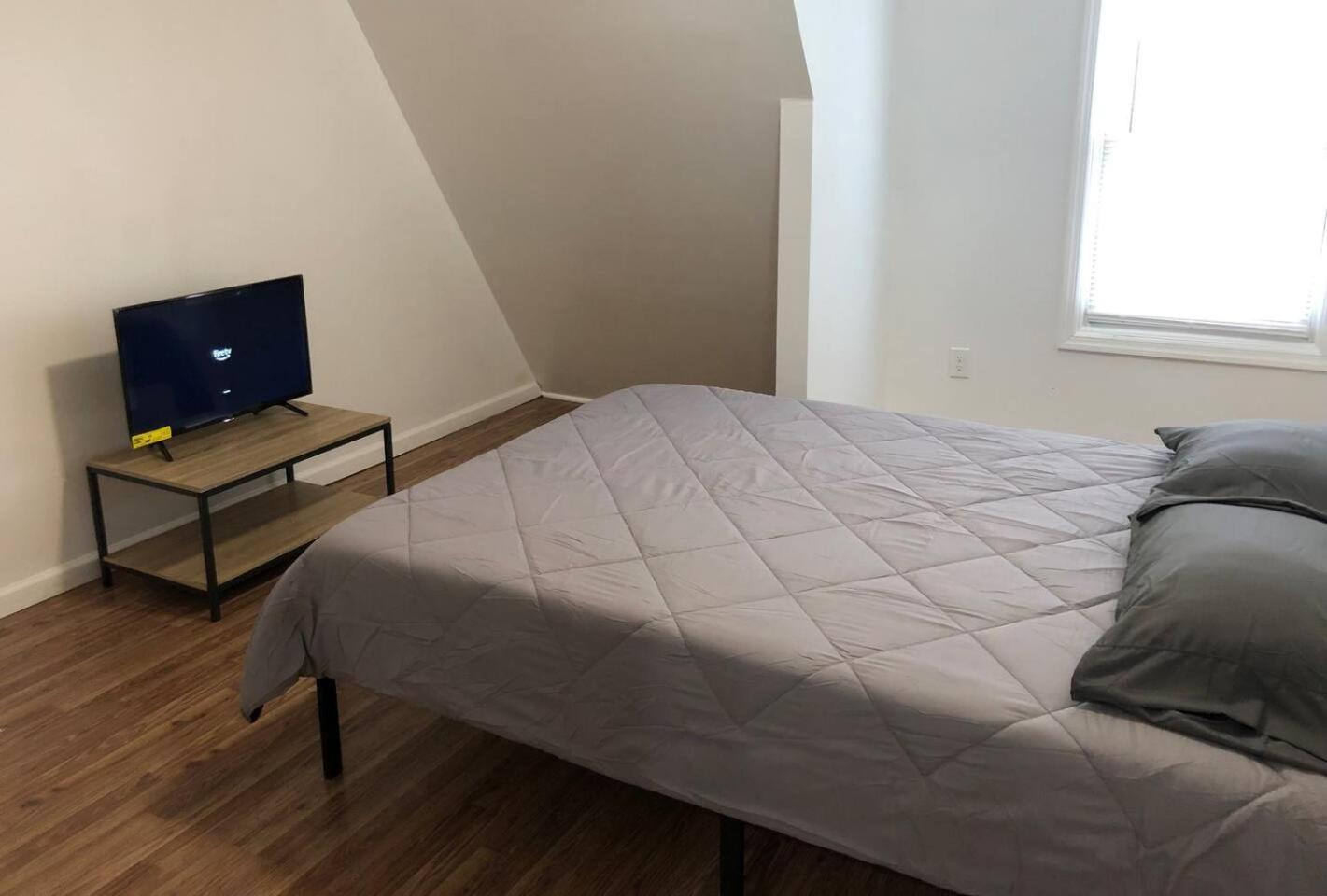 Apartment Private With 3 Bedrooms And 1 Bathroom Near International Airport Ewr And New York Newark