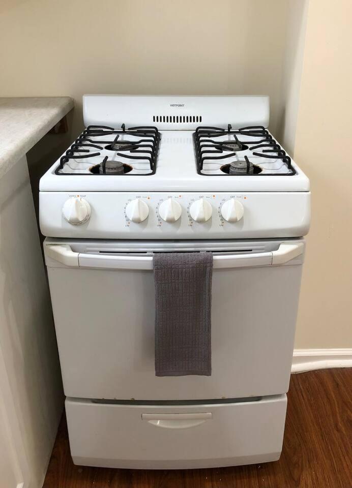 Large And Private 3 Bedroom And 1 Bathroom Near International Airport Ewr And New York Apartment