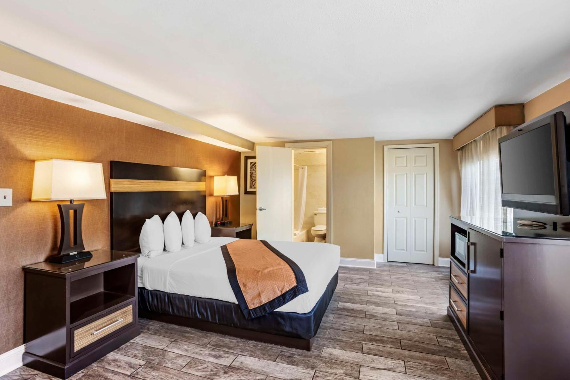 Western Airport West 3* Newark