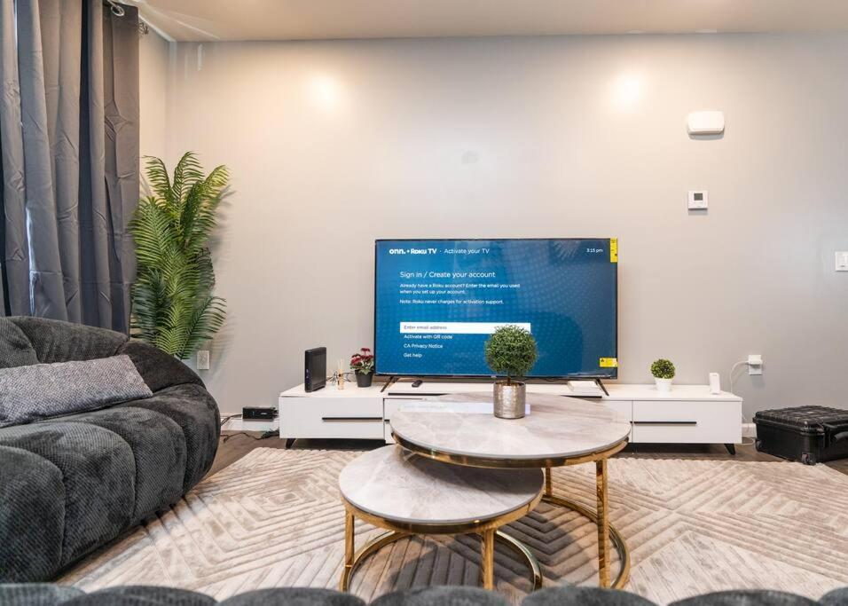Elegant By Ewr & Pennstation Apartment Newark