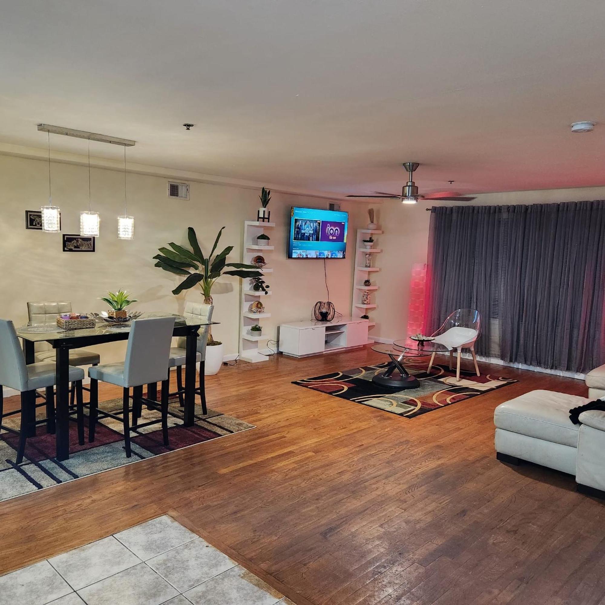 Apartment Modern Comfort Newark
