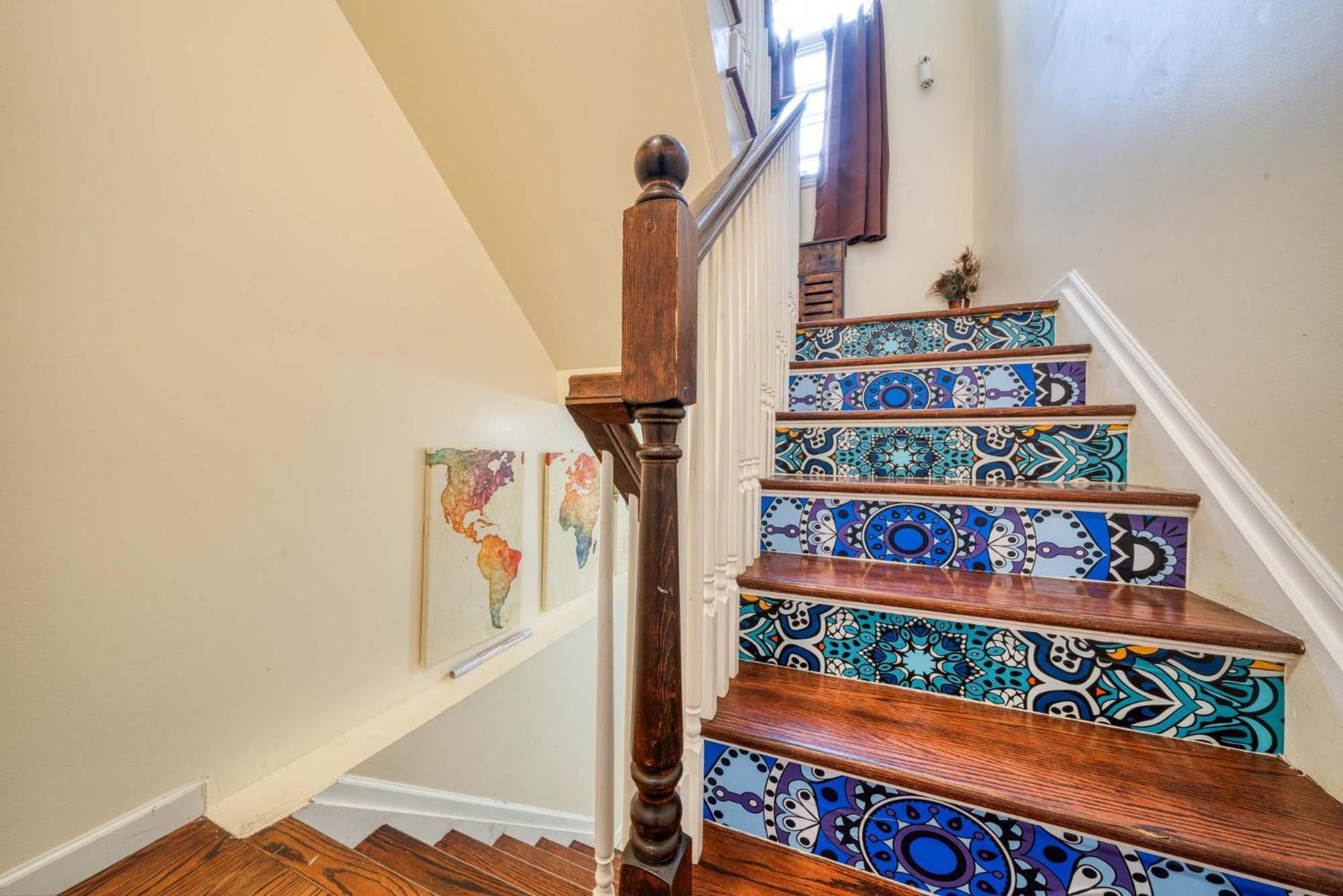 Holiday home 2nd Flr Gated With Gym Near Newark-penn Station