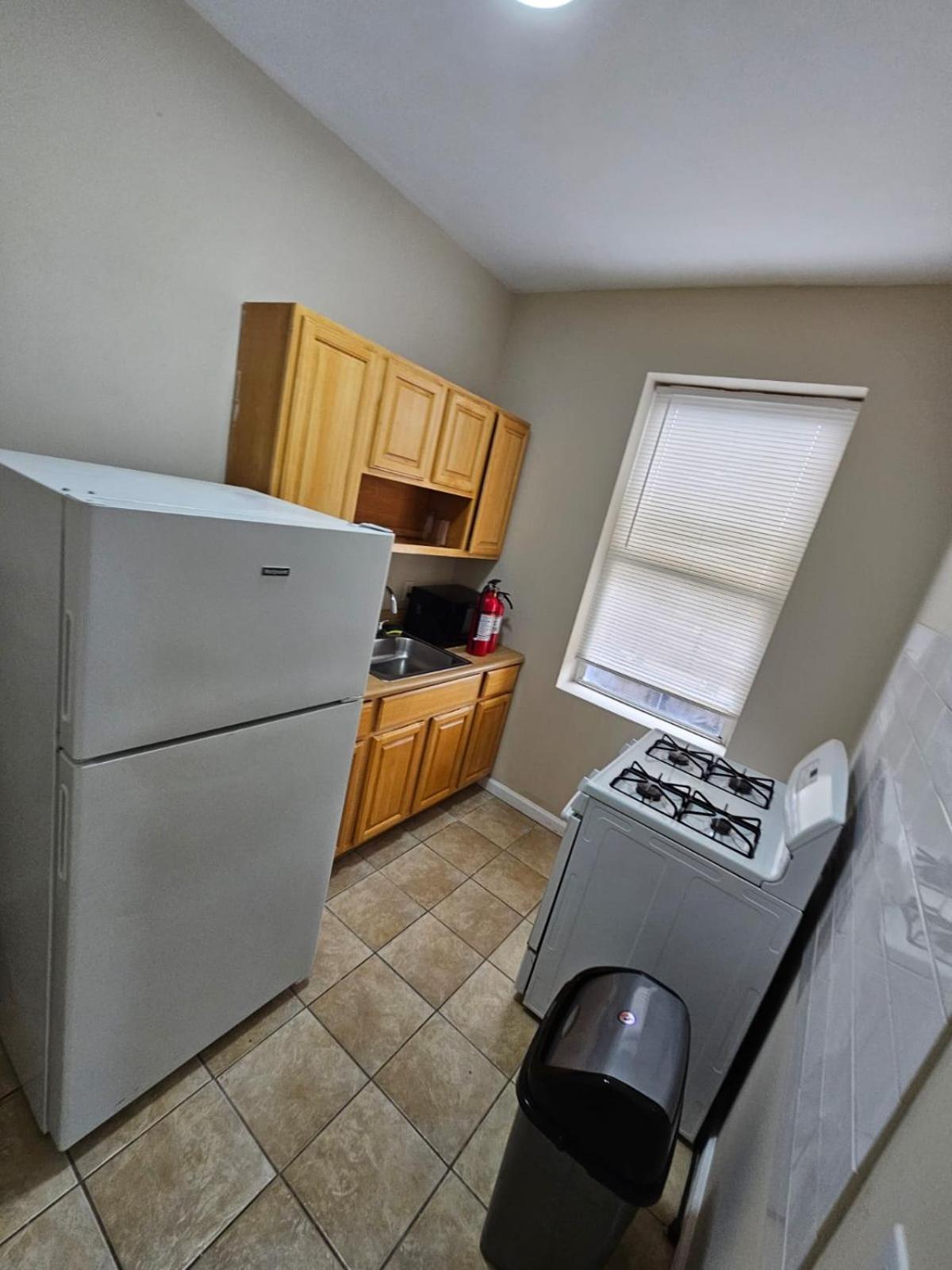 Clinton Ave Homestyle Guest * Newark