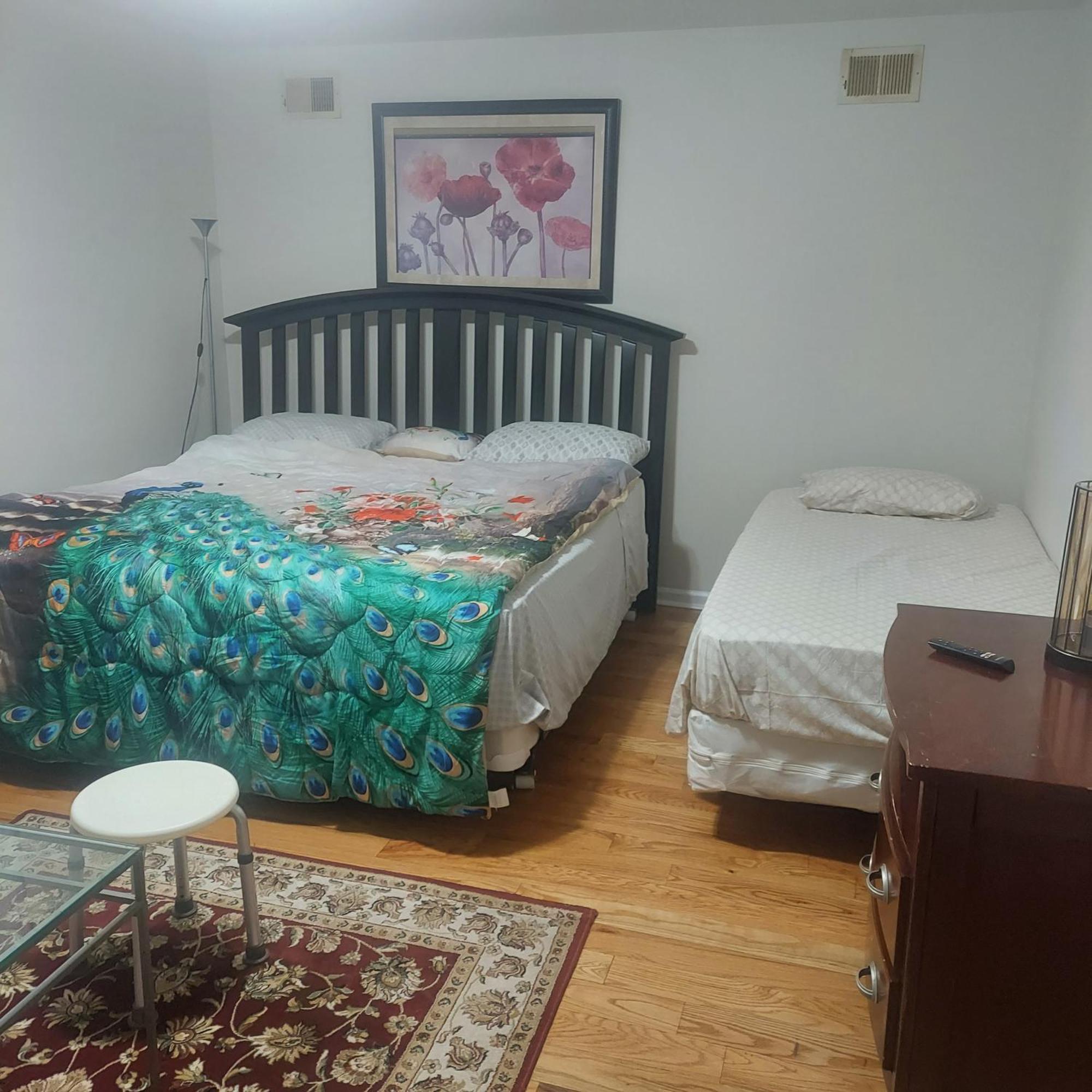 Cosy Bedroom 12mins To Airport Prudential Njit Umdj Penn Station Homestay *