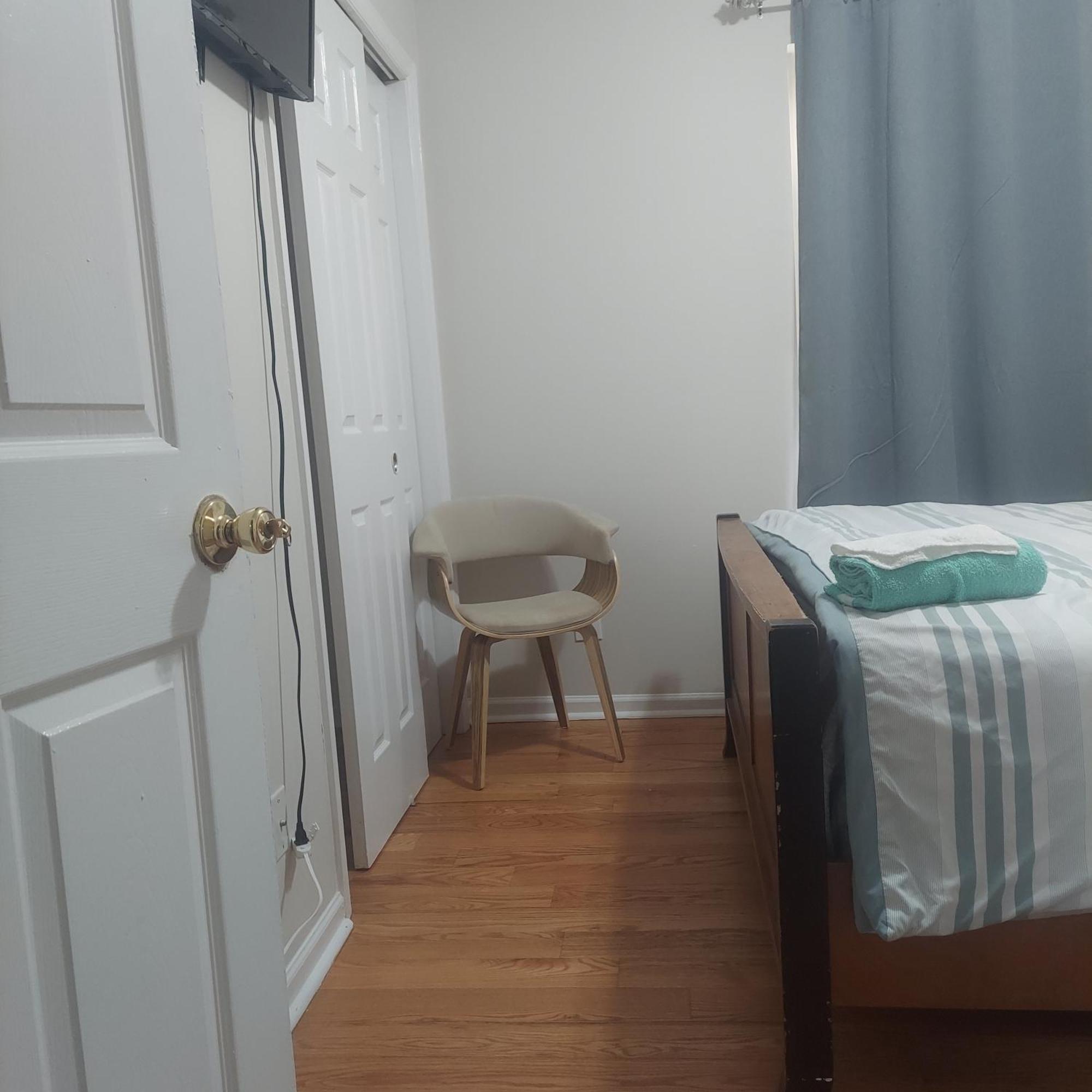 Cosy Bedroom 12mins To Airport Prudential Njit Umdj Penn Station Homestay Newark