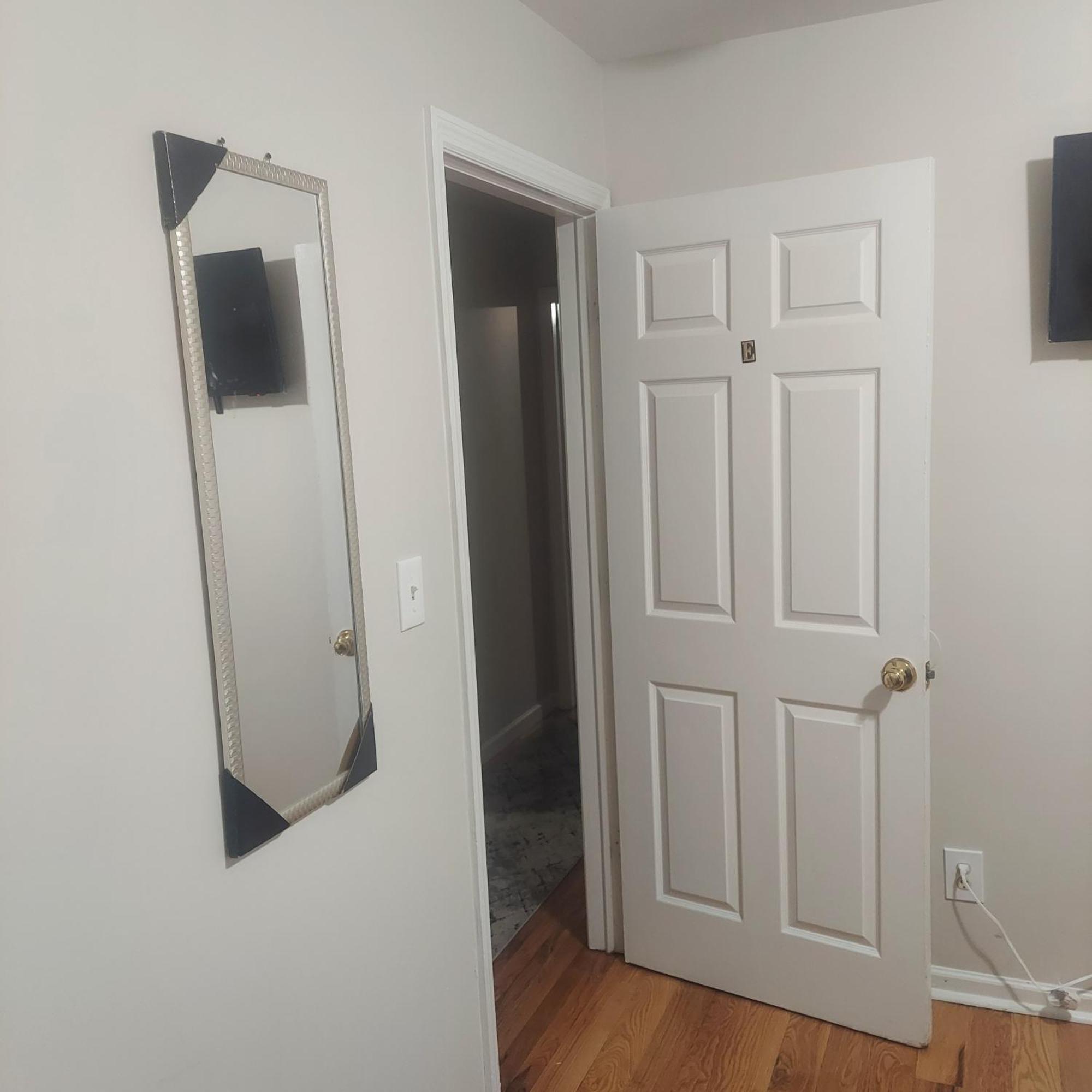 Cosy Bedroom 12mins To Airport Prudential Njit Umdj Penn Station * Newark