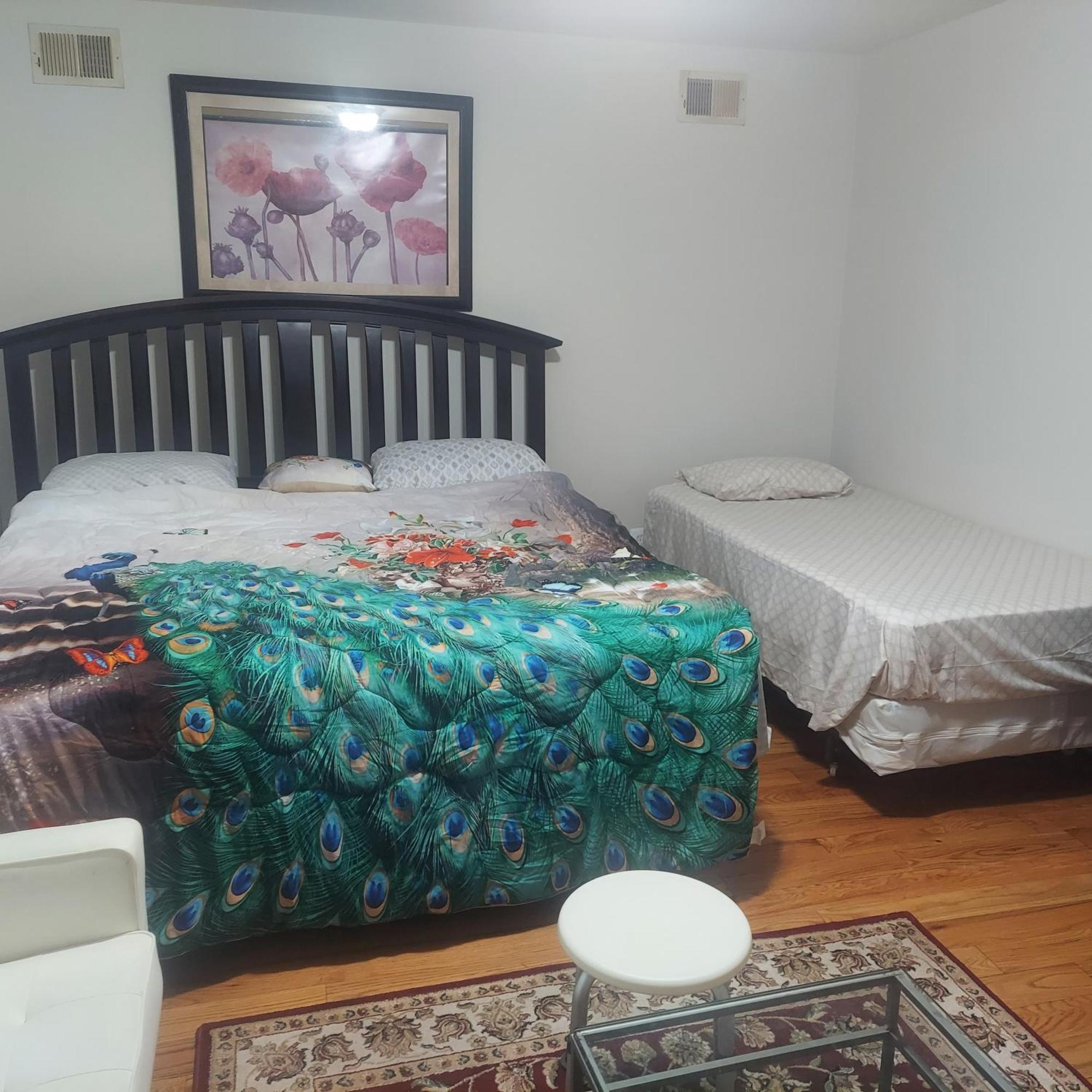 Cosy Bedroom 12mins To Airport Prudential Njit Umdj Penn Station Homestay *