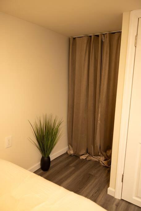 Paloma - Lux Industrial Townhome Newark