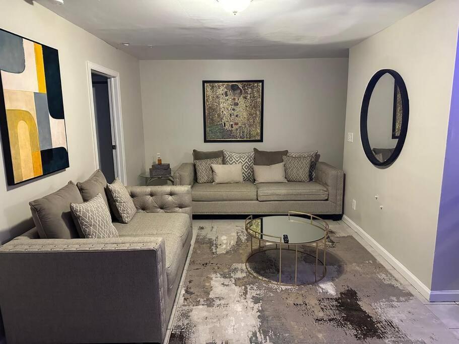 Apartment Exquisite 2 Bedroom Ewr Dwt Nyc *