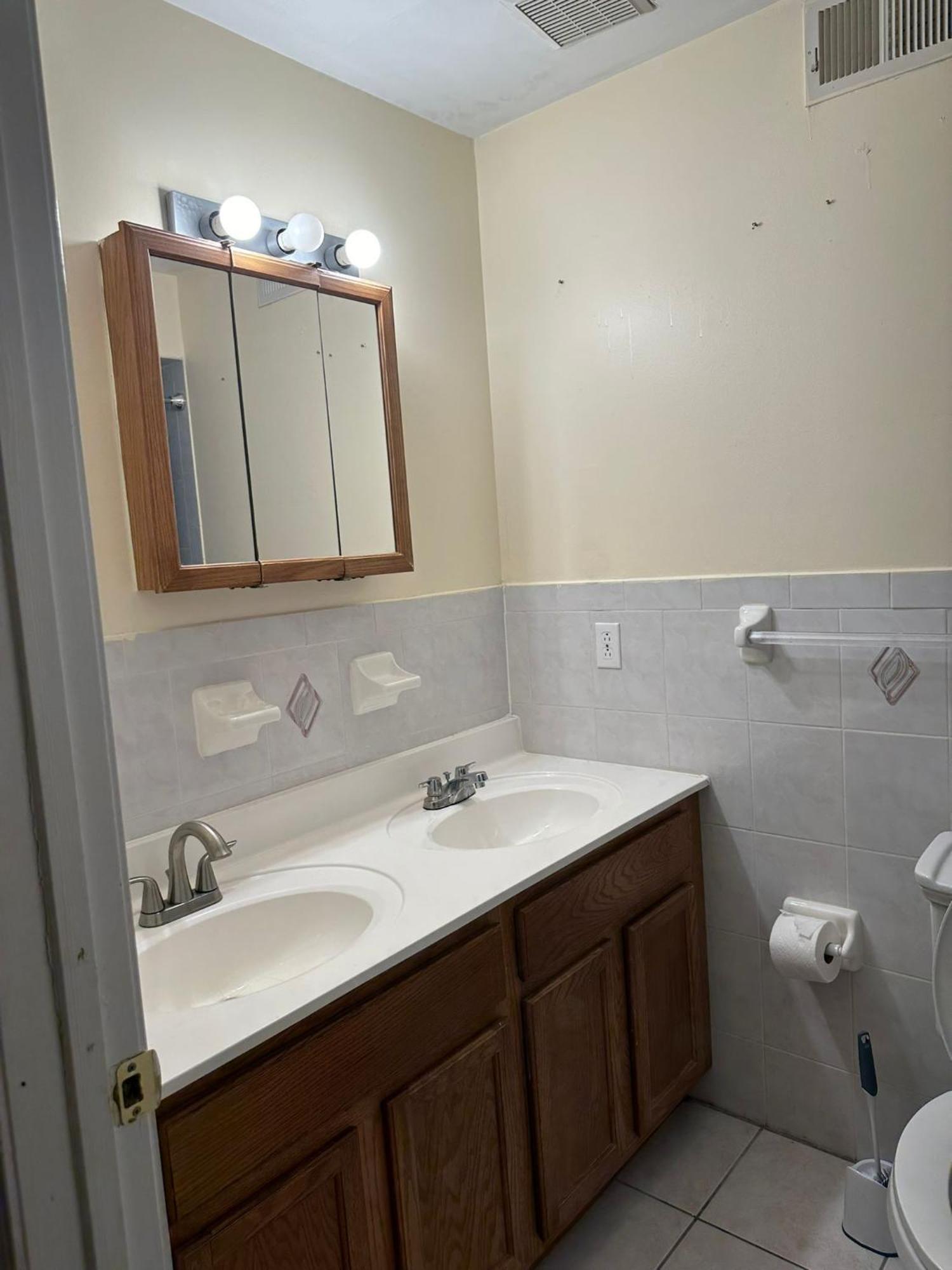 Homestay Nwk 457 Rm 111-a Newark