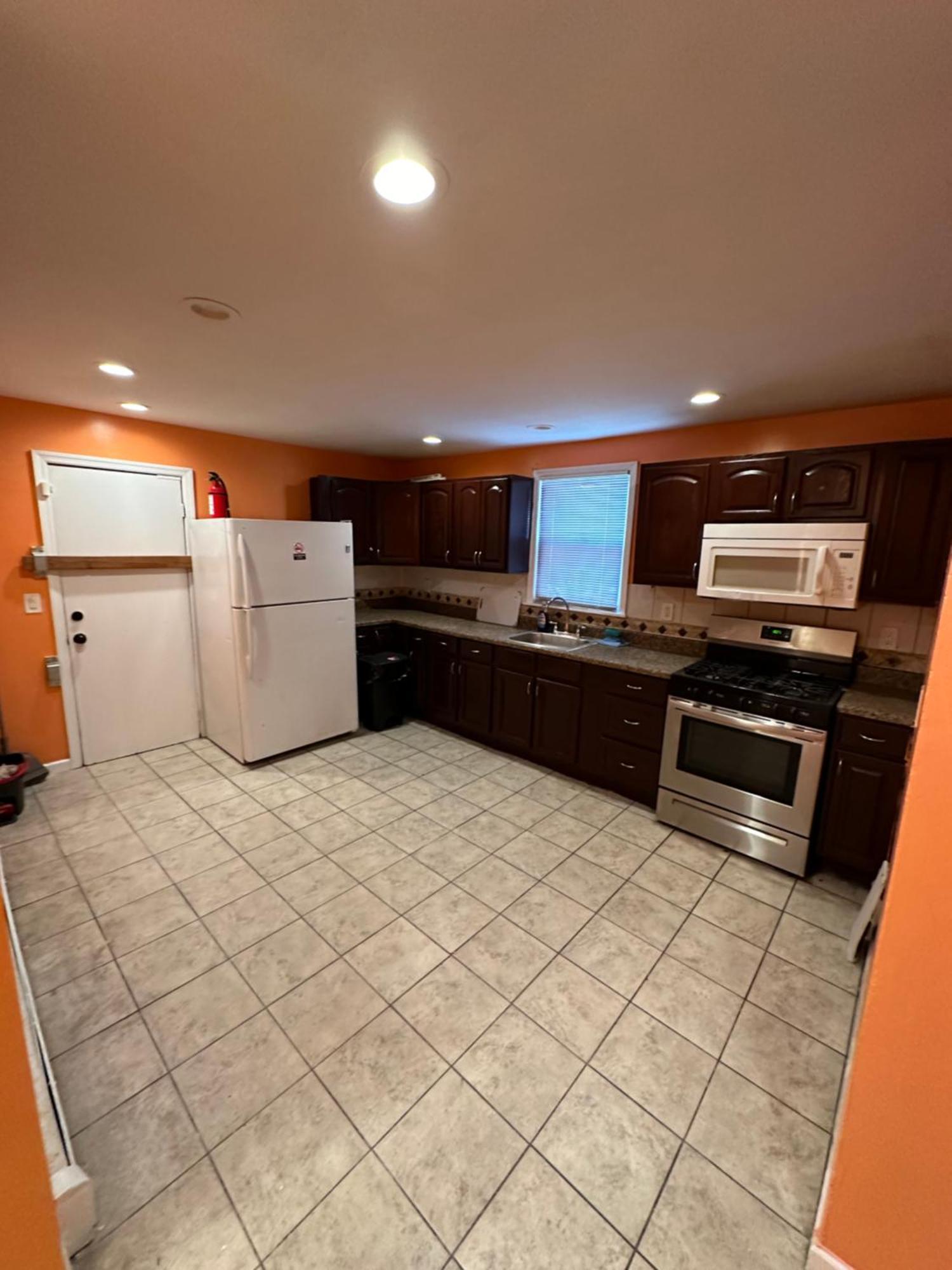 Fidelia Jade Queen Bed Minutes From Liberty International Airport And Penn Station Guest house *