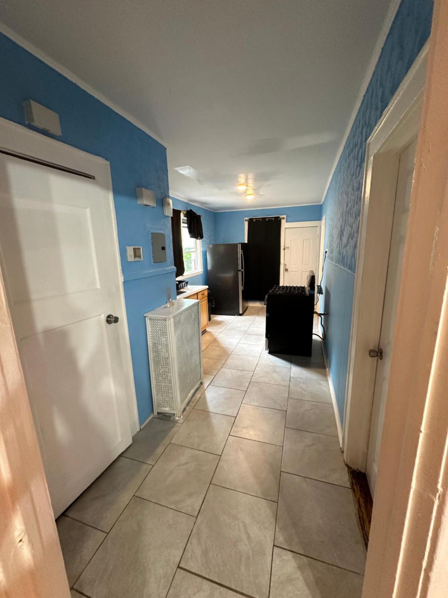 Guest house Fidelia Halos Queen Bed, Minutes From Liberty International Airport And Penn Station Newark