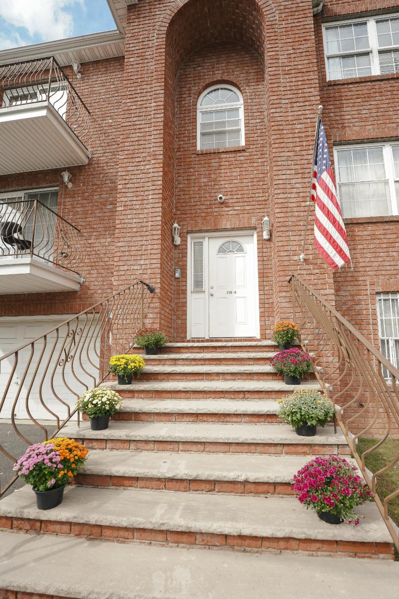 Liberty Gem Brick House - 3