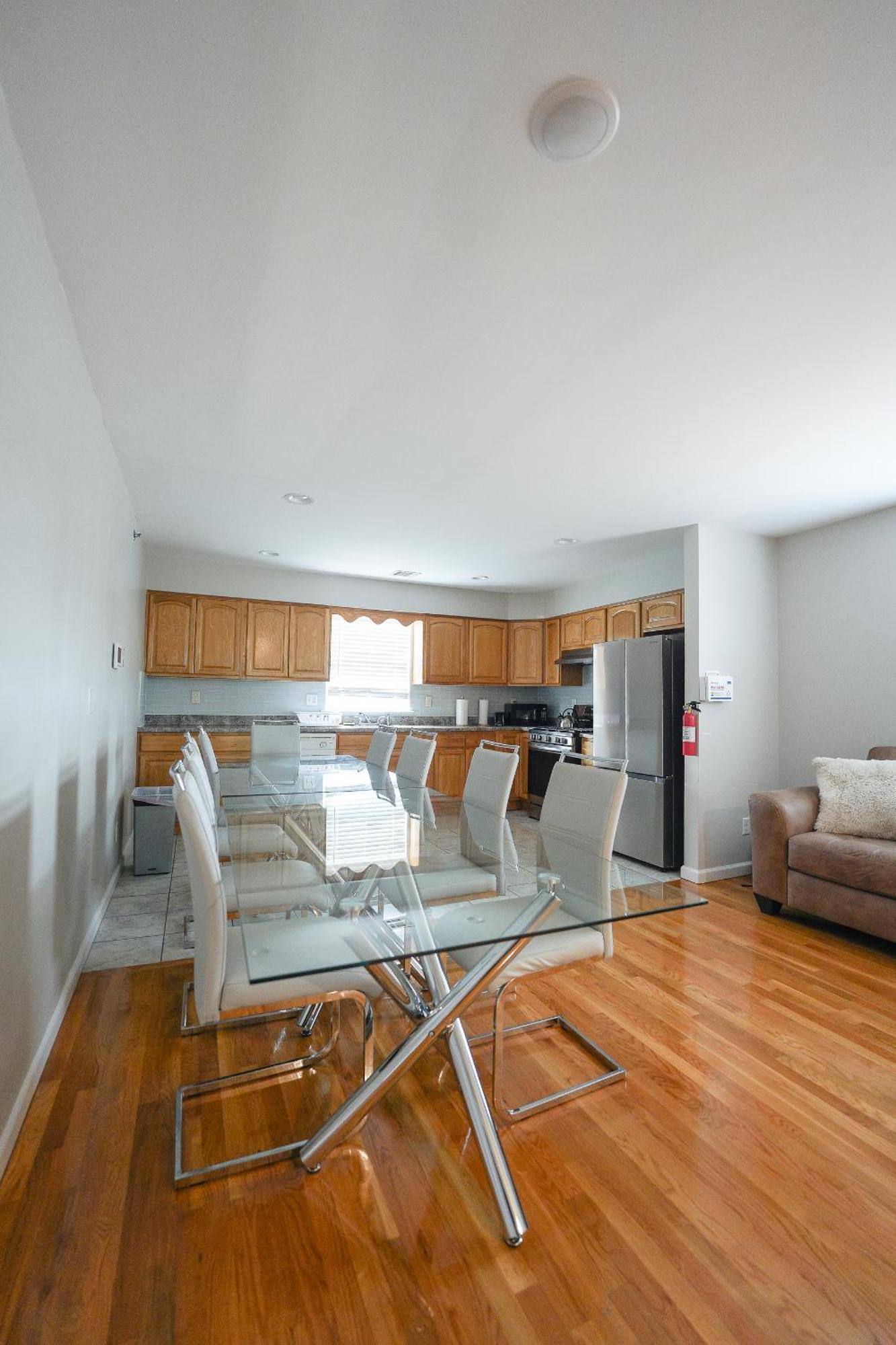 Apartment Liberty Gem Brick House - 3