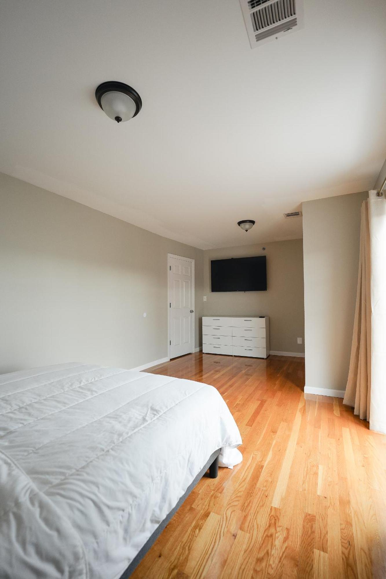 Apartment Liberty Gem Brick House - 3 *