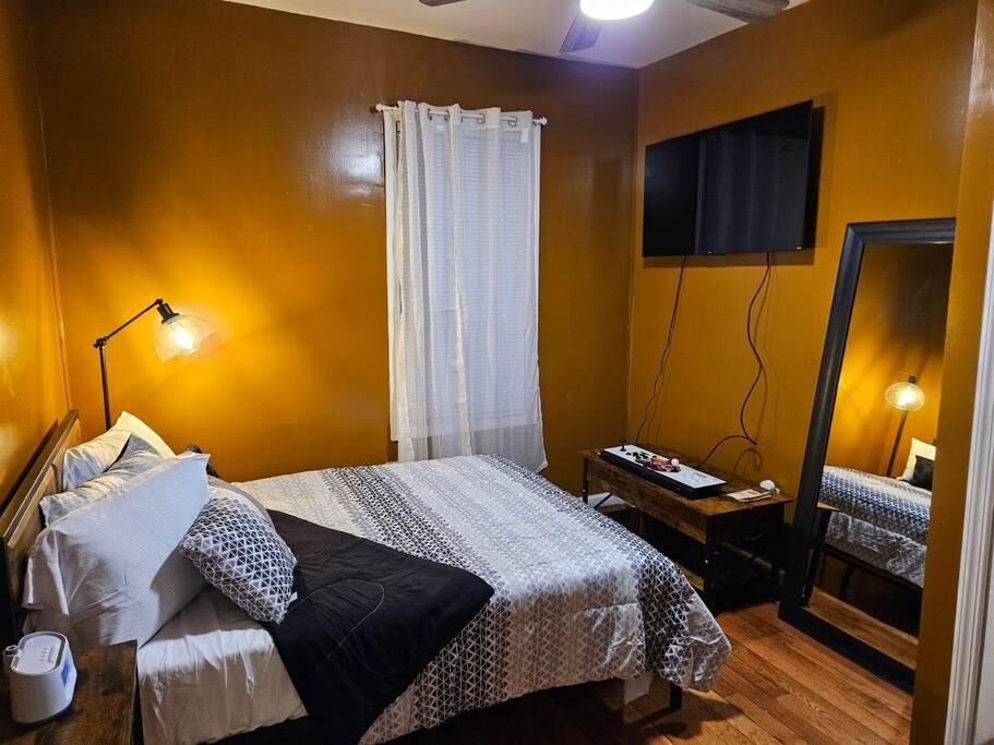 Large 3 Brm 2 Bath Near Ewr Nyc Apartment