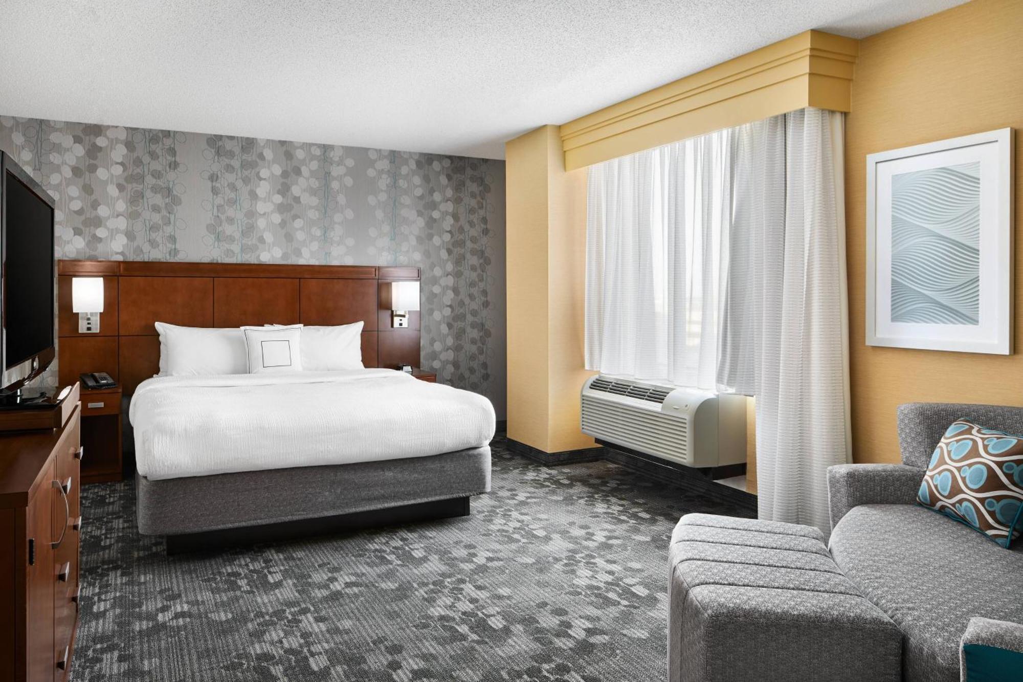 Courtyard By Marriott Downtown 3* Newark